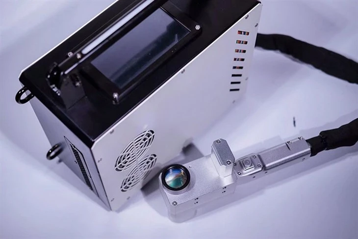 Introduction To The 100W Backpack Laser Cleaning Machine